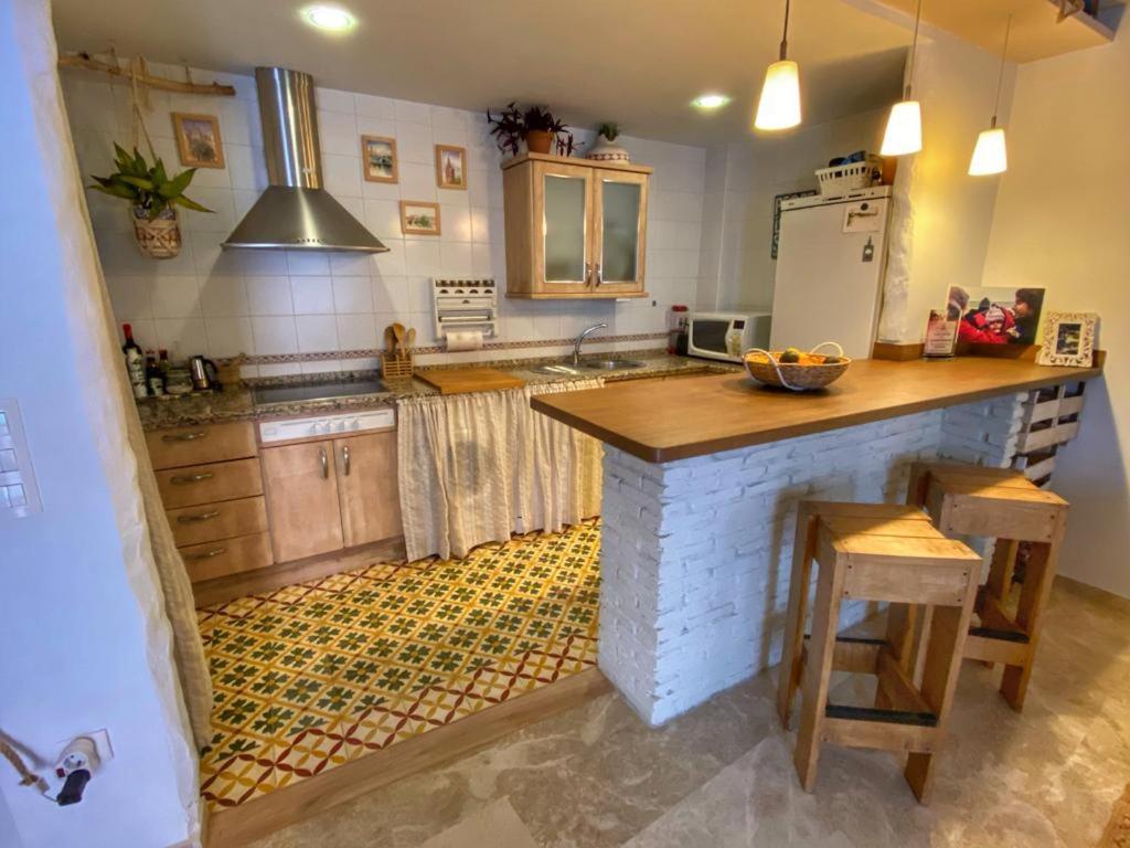 Apartamento La casa de Ale con parking gratuito! Camas Exterior foto
