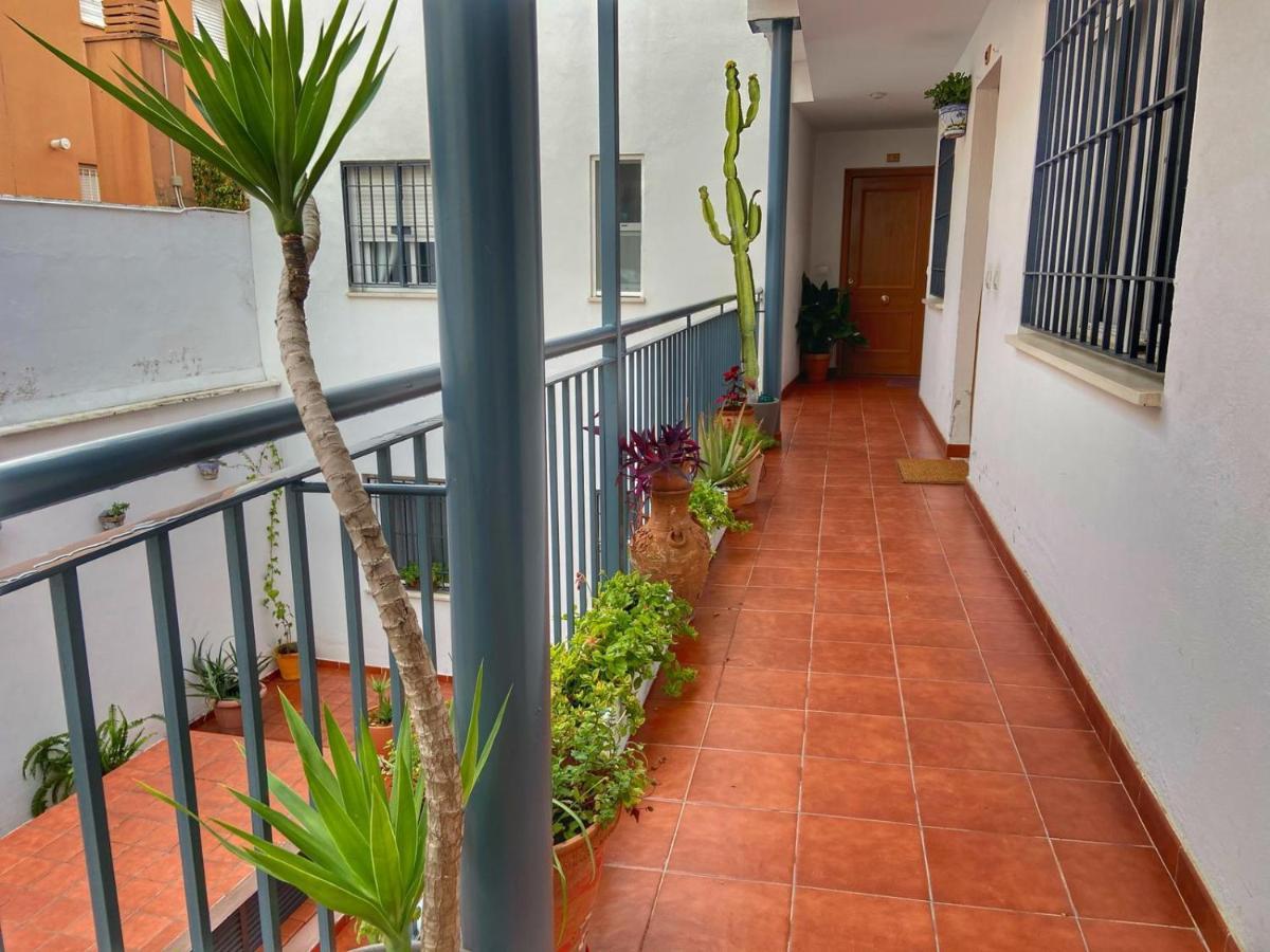 Apartamento La casa de Ale con parking gratuito! Camas Exterior foto